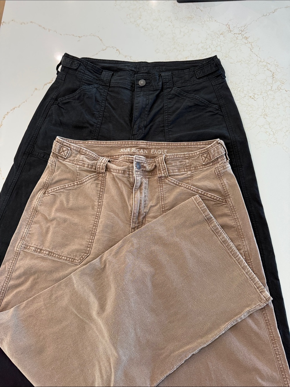 American Eagle Outfitters women’s stovepipe Pants in Black and Tan